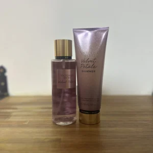 Body Splash Victoria Secret + Crema Victoria Secret Velvet Petals